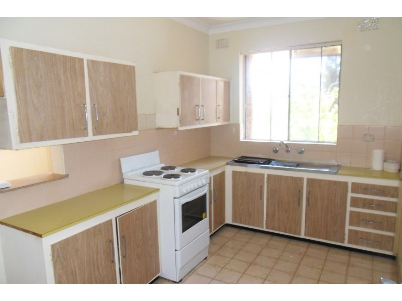 10/49 Hamilton Road, Fairfield NSW 2165