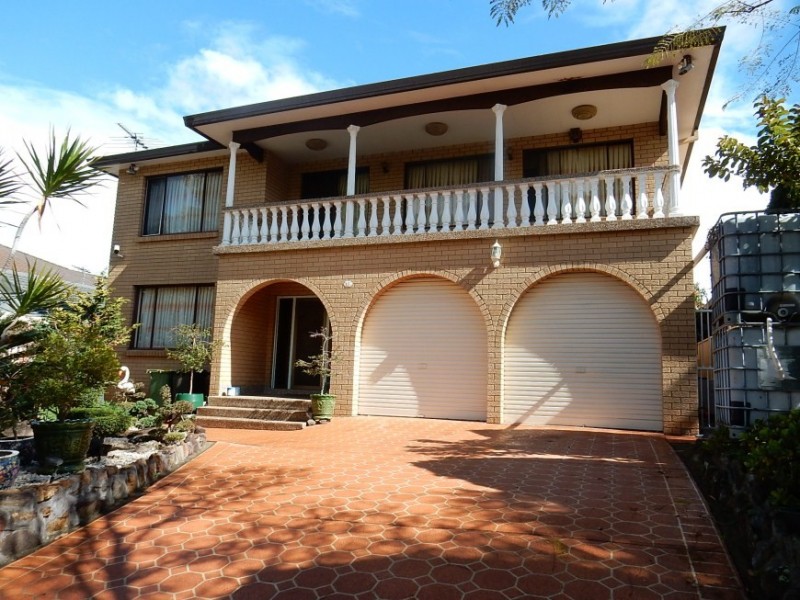 Fairfield West NSW 2165