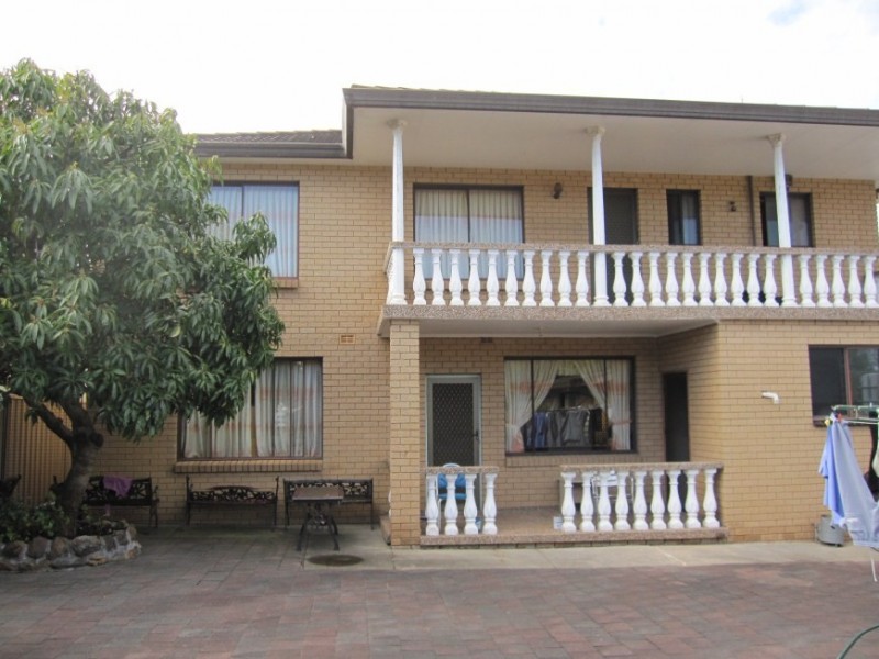 Fairfield West NSW 2165