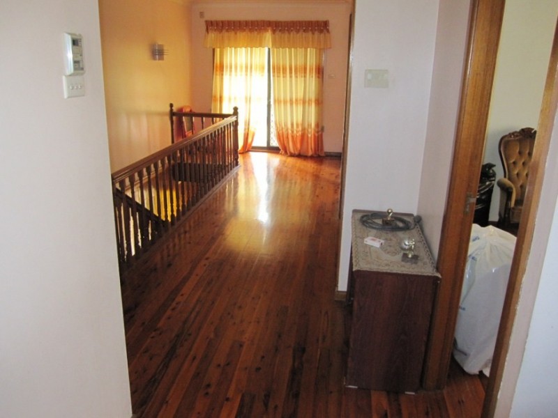 Fairfield West NSW 2165