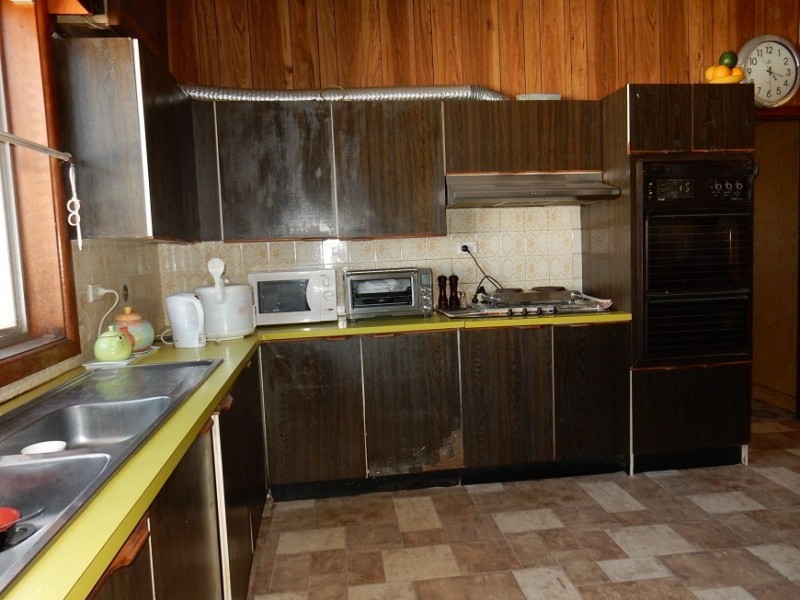 11 Avisford Street, Fairfield NSW 2165