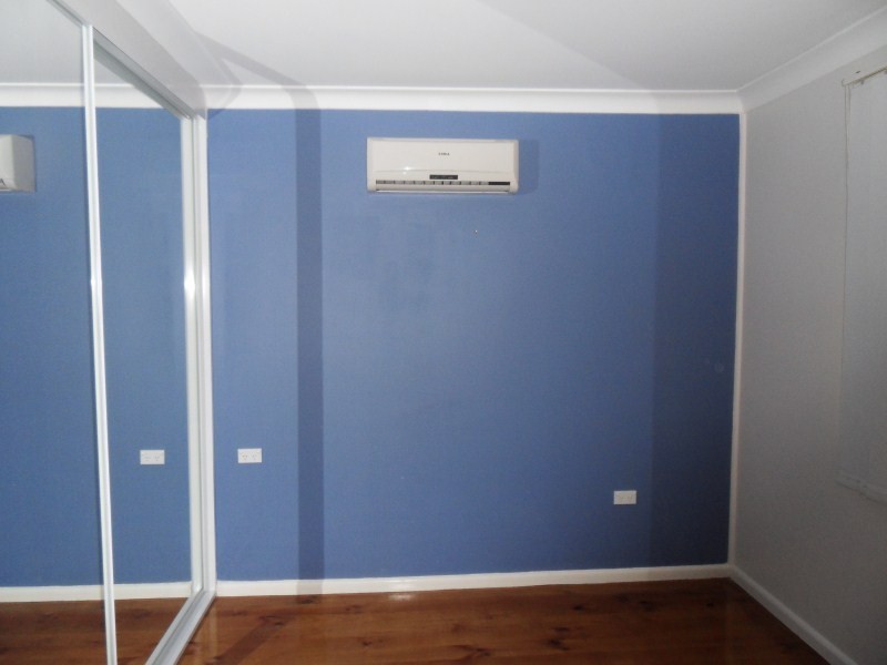 16 Van Dieman Crescent, Fairfield West NSW 2165