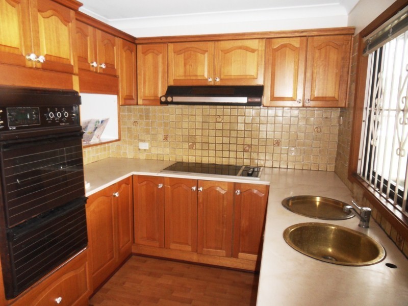 3 George Street, Canley Heights NSW 2166