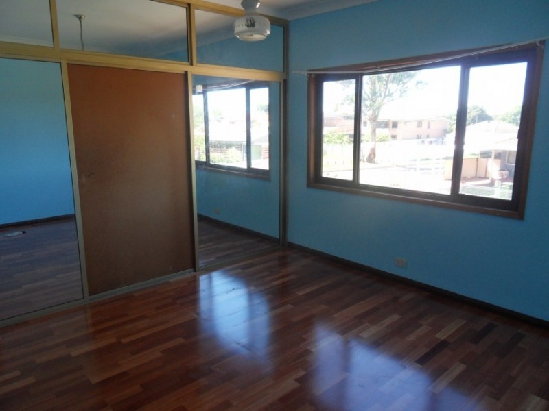 3 George Street, Canley Heights NSW 2166