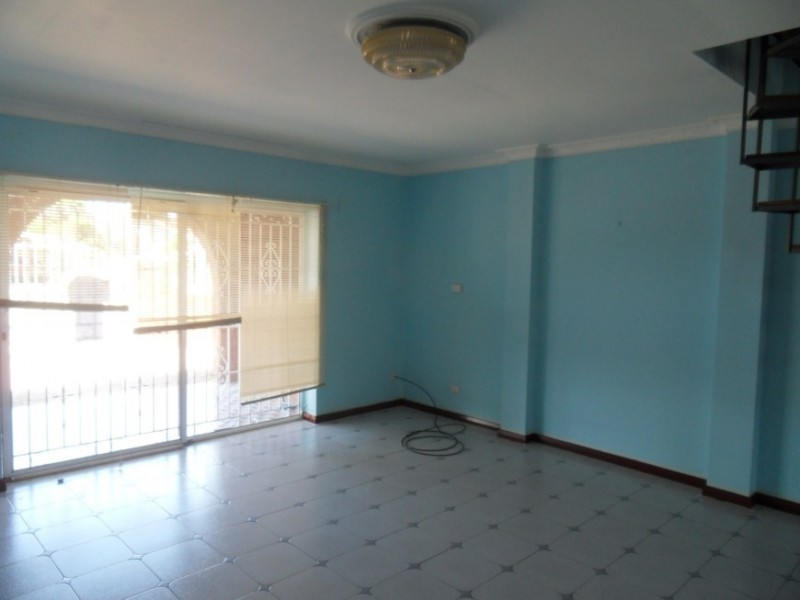 3 George Street, Canley Heights NSW 2166