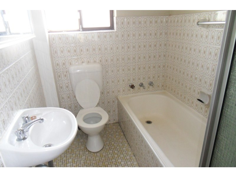 1/13 Pevensey Street, Canley Vale NSW 2166