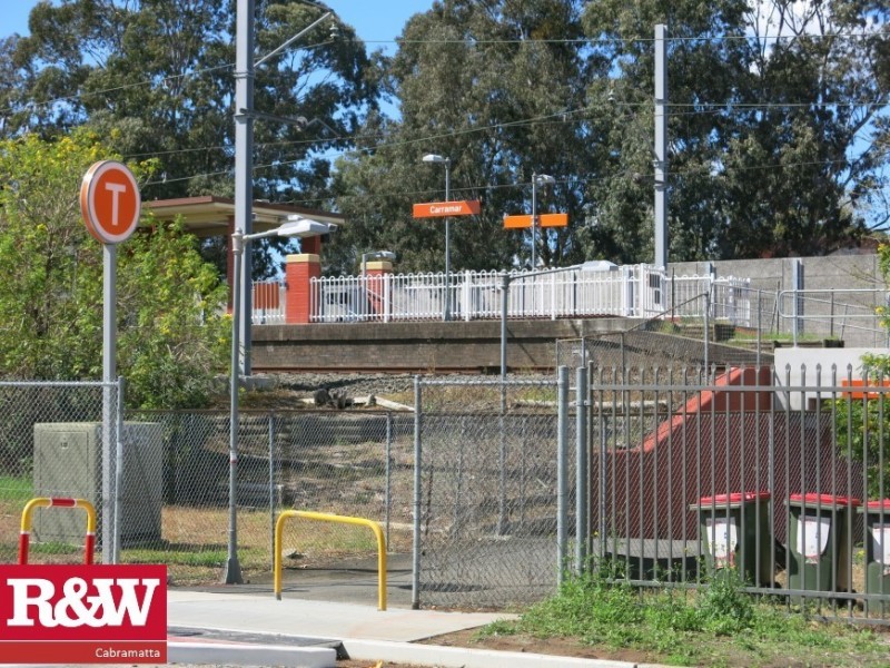 8/33 Carramar Avenue, Carramar NSW 2163