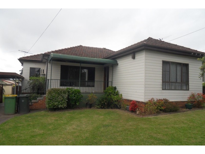 20 Sutherland Street, Canley Heights NSW 2166