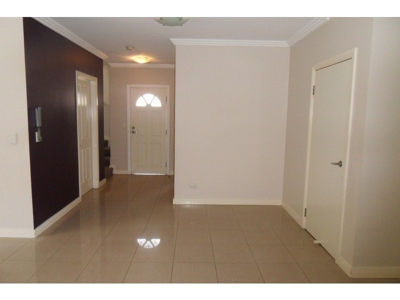 8/48-49 Railway Parade, Fairfield NSW 2165