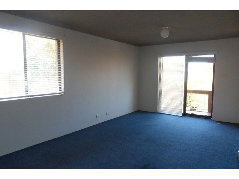 8/13 Pevensey Street, Canley Vale NSW 2166