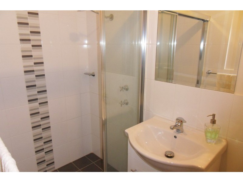 3/170 Glenfield Road, Casula NSW 2170