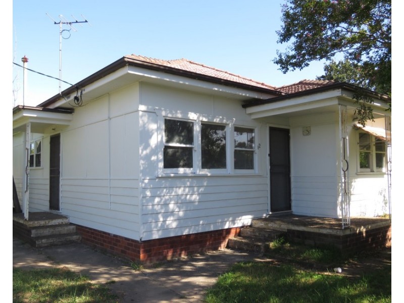 12 Cunninghame Street, Fairfield NSW 2165