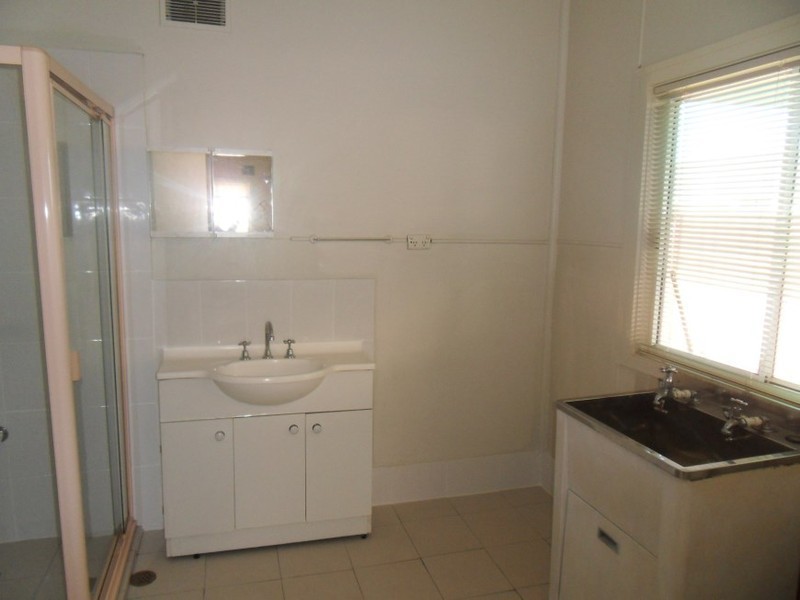 22 Normanby, Fairfield East NSW 2165