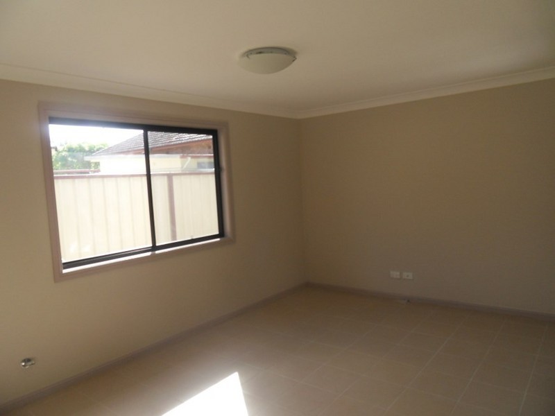 25a Stuart Street, Canley Vale NSW 2166