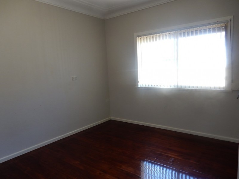 38 Normanby Street, Fairfield East NSW 2165