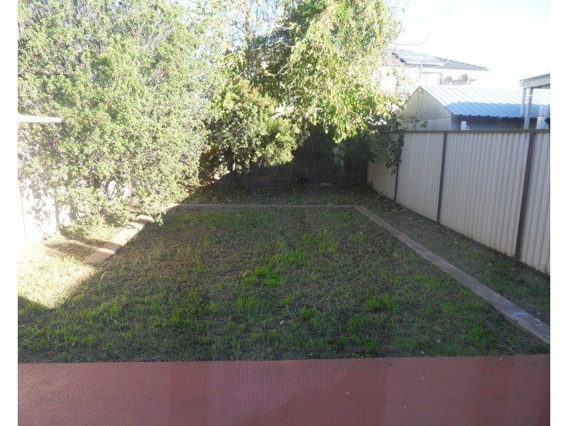 2/64 Prince Street, Canley Heights NSW 2166