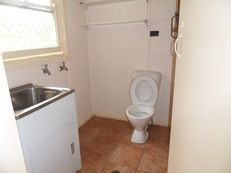 142 Lansdowne Road, Canley Vale NSW 2166