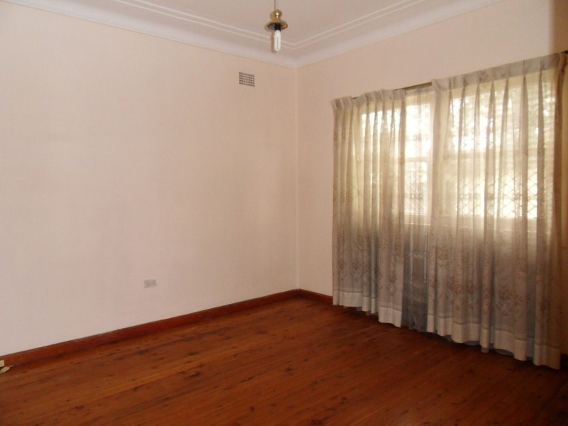 142 Lansdowne Road, Canley Vale NSW 2166