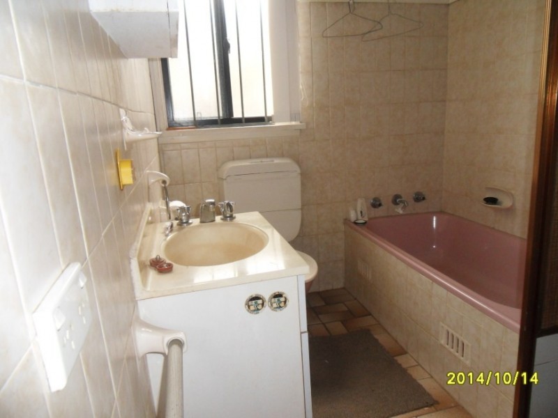 6 Eve Court, Cabramatta NSW 2166