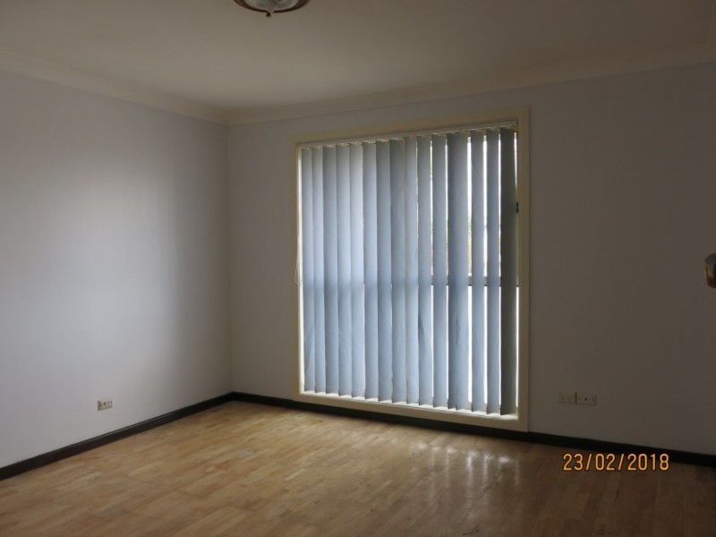 1 Glenlea Street, Canley Heights NSW 2166