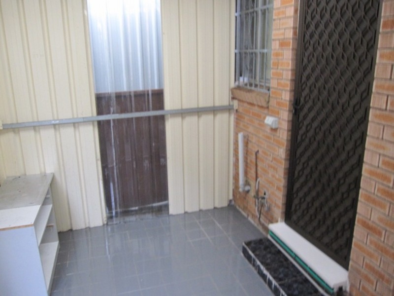 15/90 Longfield Street, Cabramatta NSW 2166