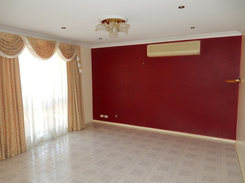 4 Keryn Place, Cabramatta NSW 2166