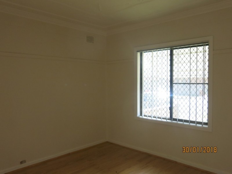 12 PHELPS STREET, Canley Vale NSW 2166