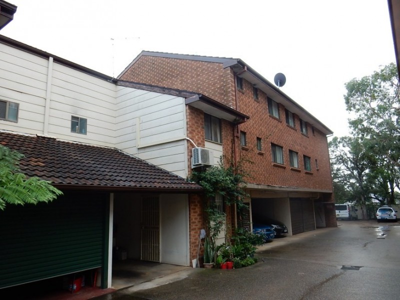 39/103-111 Longfield Street, Cabramatta NSW 2166