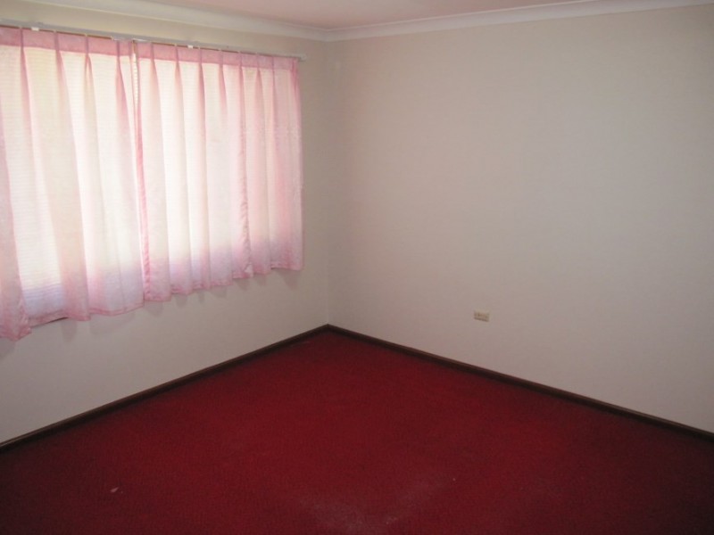 Fairfield West NSW 2165