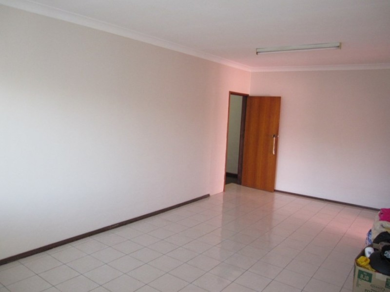 Fairfield West NSW 2165