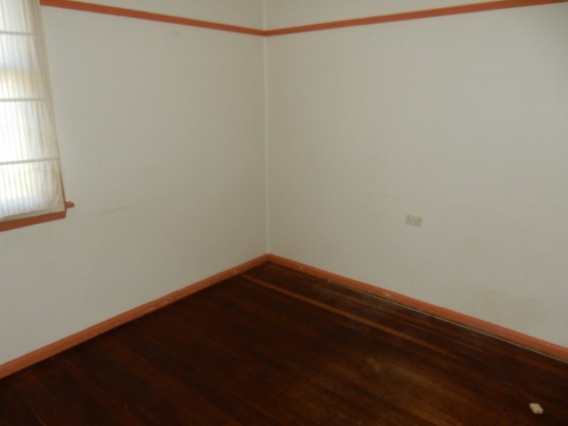 10 Floyd Place, Mount Pritchard NSW 2170