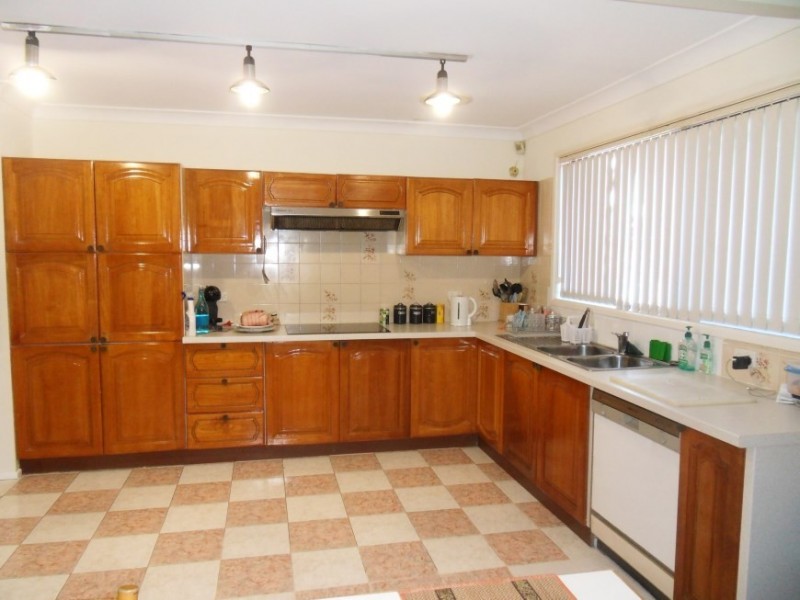 7 Bywong Place,, Bonnyrigg NSW 2177