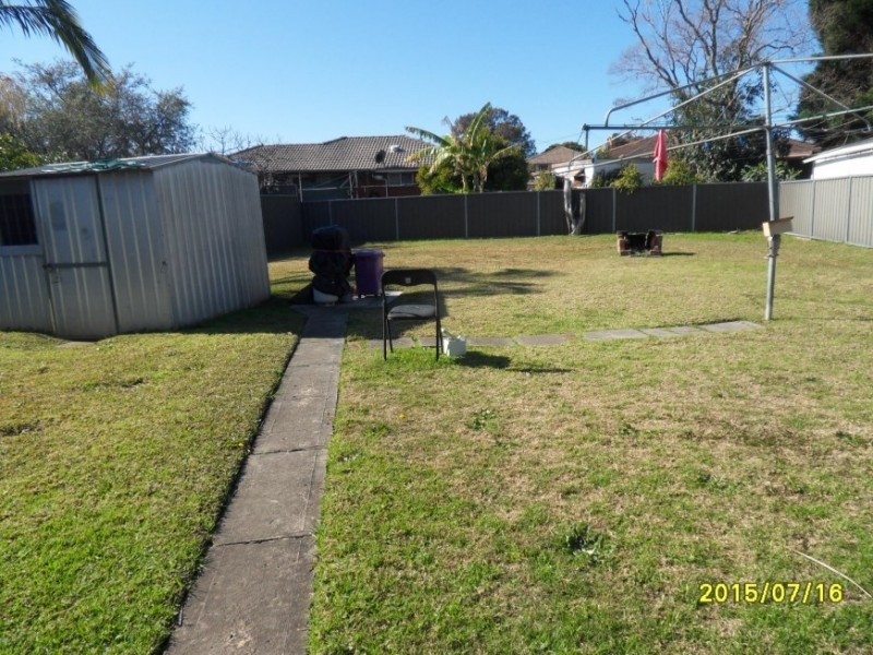 5 Yvonne Street, Cabramatta West NSW 2166