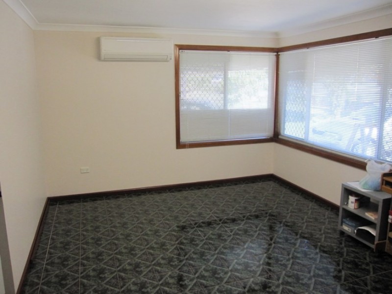 56 Palmerston Road, Fairfield West NSW 2165