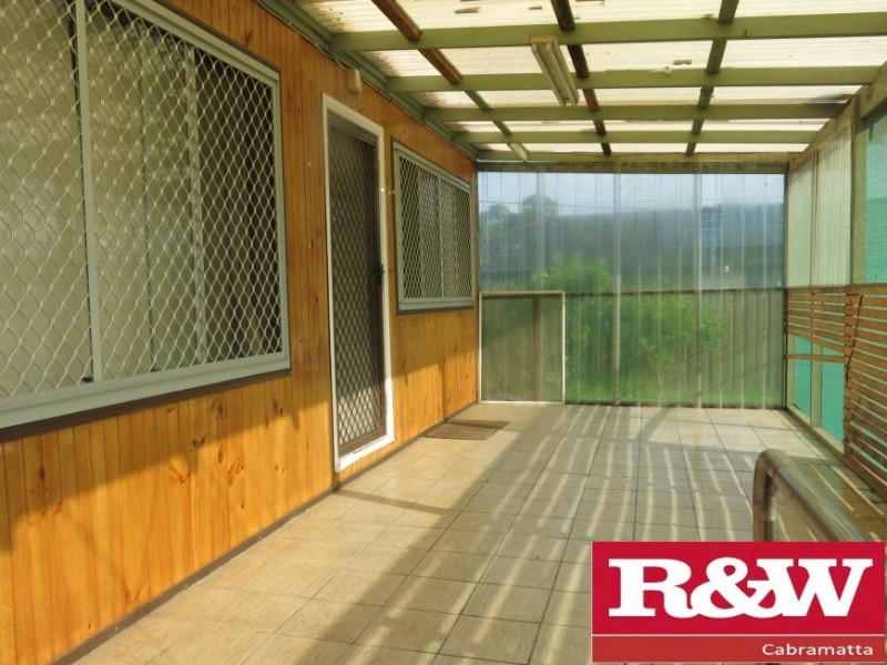16 Anderson Ave, Mount Pritchard NSW 2170