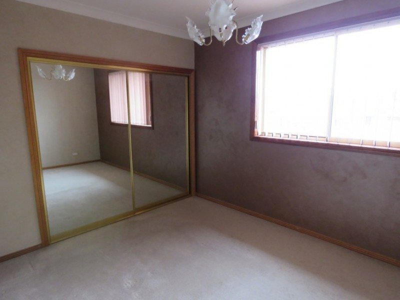 344 Edensor Road, Edensor Park NSW 2176