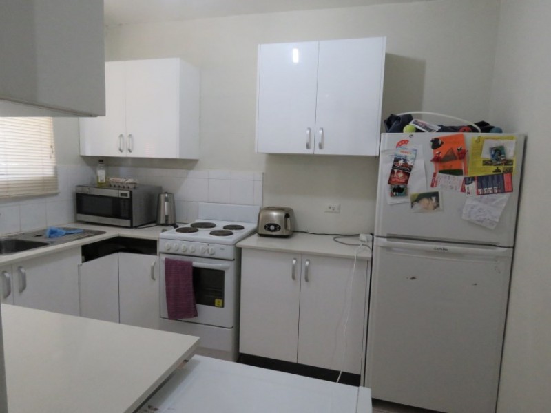 2/85 Longfield Street, Cabramatta NSW 2166