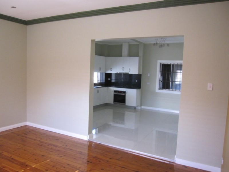 427 Cabramatta Road, Cabramatta NSW 2166