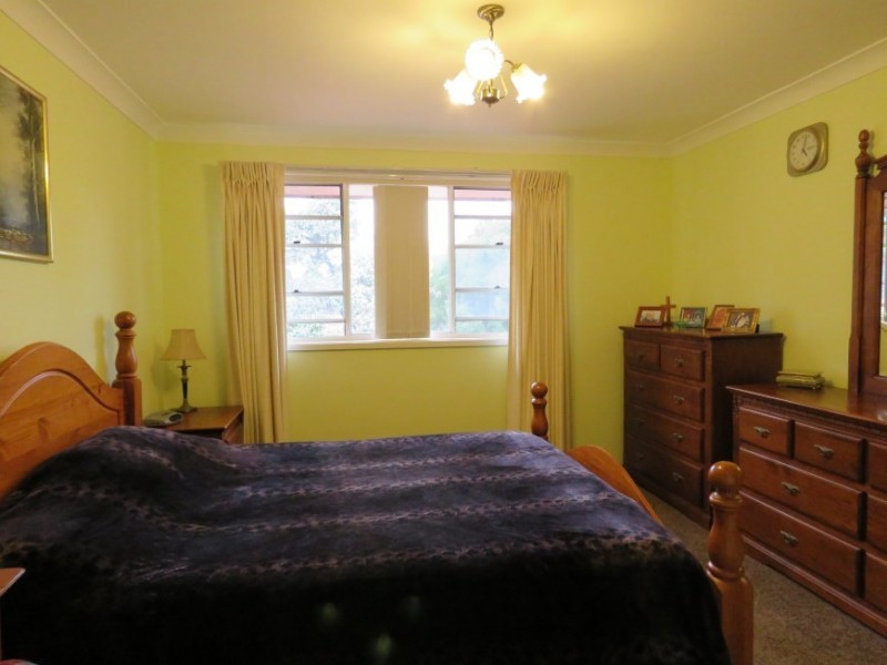 21 Bensbach Road, Glenfield NSW 2167