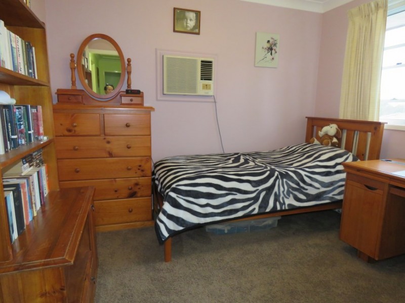 21 Bensbach Road, Glenfield NSW 2167