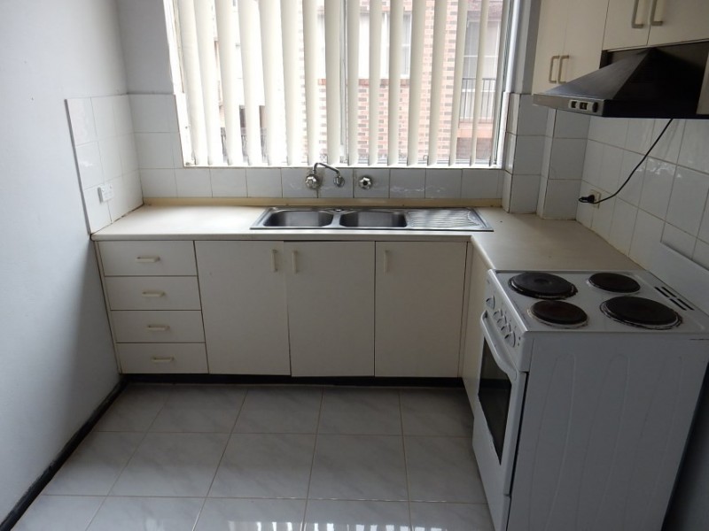 1/13 Bridge Street, Cabramatta NSW 2166