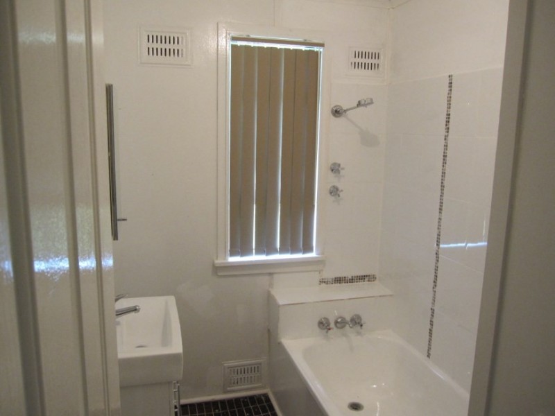 22 Guthega Crescent,, Heckenberg NSW 2168