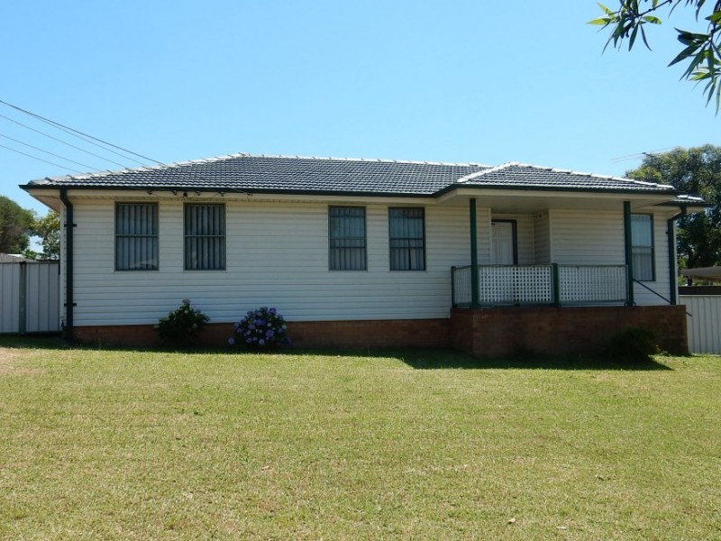 73 Wonga Street, Lurnea NSW 2170