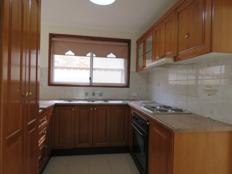 33 Murrumbidgee Street, Bossley Park NSW 2176