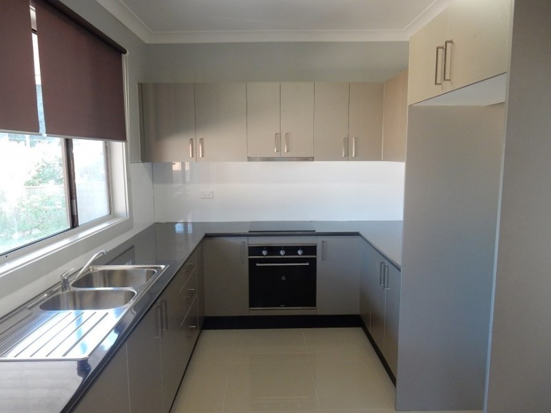 8 Ashton Place, Mount Pritchard NSW 2170