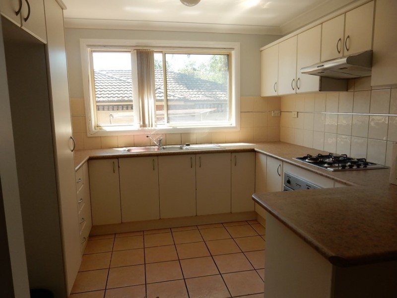 8/41-43 Stanbrook Street, Fairfield Heights NSW 2165