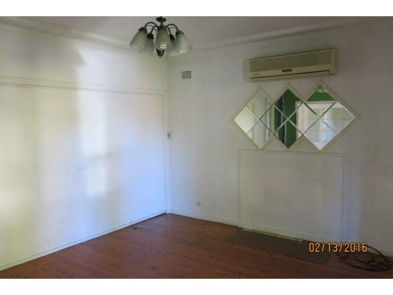 8 Grimwood Street, Granville NSW 2142