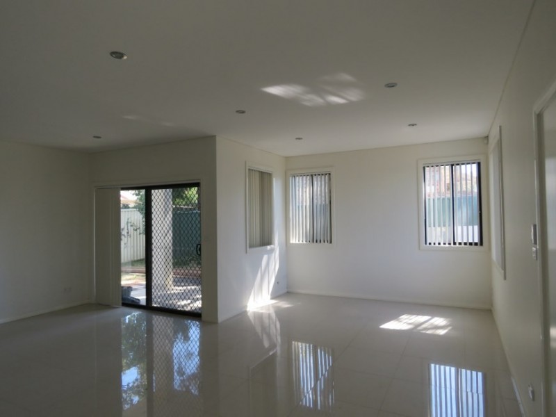 75 Derby Street, Canley Heights NSW 2166