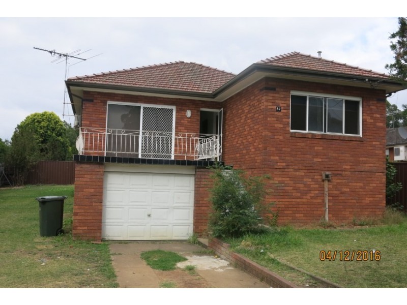 37 Stanbrook Street, Fairfield Heights NSW 2165