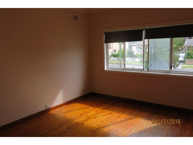 37 Stanbrook Street, Fairfield Heights NSW 2165